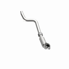 Load image into Gallery viewer, MagnaFlow Exhaust Products 5561101 California CARB Direct-Fit Catalytic Converter for Select Chrysler 300, Dodge Challenger, Dodge Charger