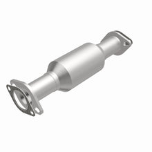 Load image into Gallery viewer, MagnaFlow Exhaust Products 4481445 California CARB Direct-Fit Catalytic Converter for Select Nissan Pickup