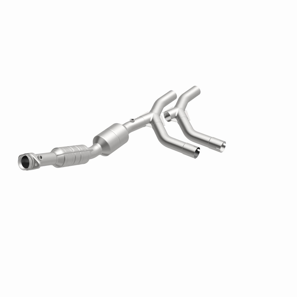 MagnaFlow Exhaust Products 24308 HM Grade Direct-Fit Catalytic Converter for Select Ford E-150, Ford E-150 Club Wagon, Ford E-250