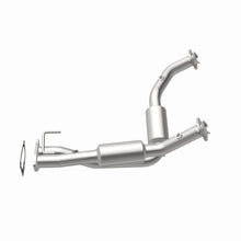Load image into Gallery viewer, MagnaFlow Exhaust Products 5481682 California CARB Direct-Fit Catalytic Converter for Select Ford Ranger, Mazda B4000