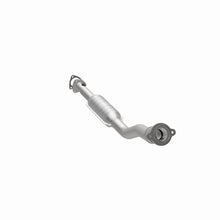 Load image into Gallery viewer, MagnaFlow Exhaust Products 51996 OEM Grade Direct-Fit Catalytic Converter for Select Chevrolet Malibu, Oldsmobile Achieva, Oldsmobile Alero, Oldsmobile Cutlass, Pontiac Grand Am