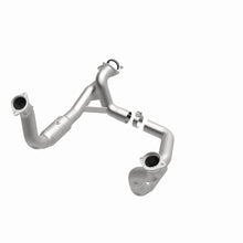 Load image into Gallery viewer, MagnaFlow Exhaust Products 52297 OEM Grade Direct-Fit Catalytic Converter for Select Ford F-250 Super Duty, Ford F-350 Super Duty