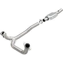 Load image into Gallery viewer, MagnaFlow Exhaust Products 23101 HM Grade Direct-Fit Catalytic Converter for Select Ford E-150 Econoline, Ford E-150 Econoline Club Wagon, Ford E-250 Econoline, Ford E-350 Econoline, Ford E-350 Econoline Club Wagon, Ford Econoline Super Duty