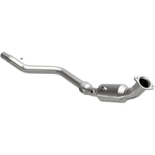 Load image into Gallery viewer, MagnaFlow Exhaust Products 26201 HM Grade Direct-Fit Catalytic Converter for Select Chrysler 300, Dodge Challenger, Dodge Charger, Dodge Magnum