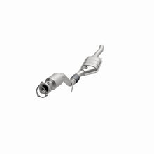 Load image into Gallery viewer, MagnaFlow Exhaust Products 51589 OEM Grade Direct-Fit Catalytic Converter for Select Audi A6, Audi A6 Quattro, Volkswagen Passat