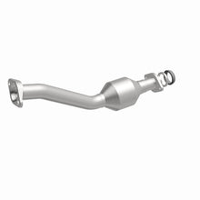 Load image into Gallery viewer, MagnaFlow Exhaust Products 52110 OEM Grade Direct-Fit Catalytic Converter for Select Nissan Juke