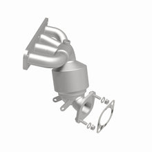 Load image into Gallery viewer, MagnaFlow Exhaust Products 22-081 OEM Grade Manifold Catalytic Converter for Select Hyundai Elantra, Hyundai Elantra Coupe, Hyundai Elantra GT, Kia Forte, Kia Forte Koup, Kia Soul