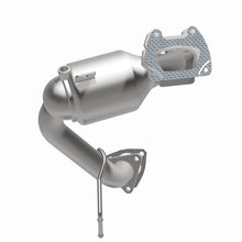 Load image into Gallery viewer, MagnaFlow Exhaust Products 22-161 OEM Grade Manifold Catalytic Converter for Select Chrysler 200, Jeep Cherokee