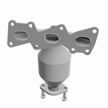 Load image into Gallery viewer, MagnaFlow Exhaust Products 51855 OEM Grade Manifold Catalytic Converter for Select Hyundai Azera, Hyundai Entourage, Hyundai Sonata, Kia Sedona