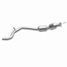 Load image into Gallery viewer, MagnaFlow Exhaust Products 21-607 OEM Grade Direct-Fit Catalytic Converter for Select Land Rover Range Rover, Land Rover Range Rover Sport