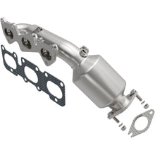 Load image into Gallery viewer, MagnaFlow Exhaust Products 52785 OEM Grade Manifold Catalytic Converter for Select Hyundai Genesis, Kia K900
