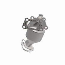 Load image into Gallery viewer, MagnaFlow Exhaust Products 5582220 California CARB Manifold Catalytic Converter for Select Cadillac SRX, Saab 9-4X