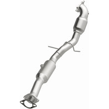 Load image into Gallery viewer, MagnaFlow Exhaust Products 5561087 California CARB Direct-Fit Catalytic Converter for Select Volvo S60, Volvo V70