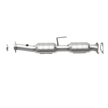 Load image into Gallery viewer, MagnaFlow Exhaust Products 447235 California CARB Direct-Fit Catalytic Converter for Select Ford Ranger, Mazda B3000, Mazda B4000