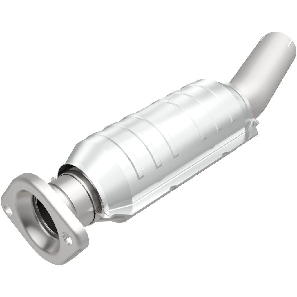 MagnaFlow Exhaust Products 23006 HM Grade Direct-Fit Catalytic Converter for Select Toyota RAV4