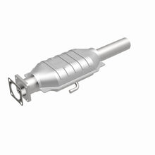 Load image into Gallery viewer, MagnaFlow Exhaust Products 3391229 California CARB Direct-Fit Catalytic Converter for Select Jeep Cherokee, Jeep Comanche, Jeep Wagoneer, Jeep Wrangler