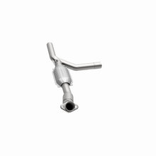 Load image into Gallery viewer, MagnaFlow Exhaust Products 93391 HM Grade Direct-Fit Catalytic Converter for Select Ford E-150 Econoline, Ford E-150 Econoline Club Wagon