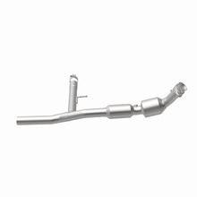 Load image into Gallery viewer, MagnaFlow Exhaust Products 5582706 California CARB Direct-Fit Catalytic Converter for Select Ford F-150