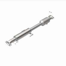 Load image into Gallery viewer, MagnaFlow Exhaust Products 5571133 California CARB Direct-Fit Catalytic Converter for Select Kia Optima