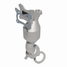 Load image into Gallery viewer, MagnaFlow Exhaust Products 5631991 California CARB Direct-Fit Catalytic Converter for Select Honda Accord