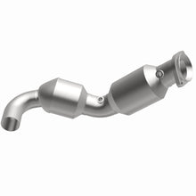 Load image into Gallery viewer, MagnaFlow Exhaust Products 280267 OEM Grade Direct-Fit Catalytic Converter for Select Ford Expedition, Ford F-150, Lincoln Navigator