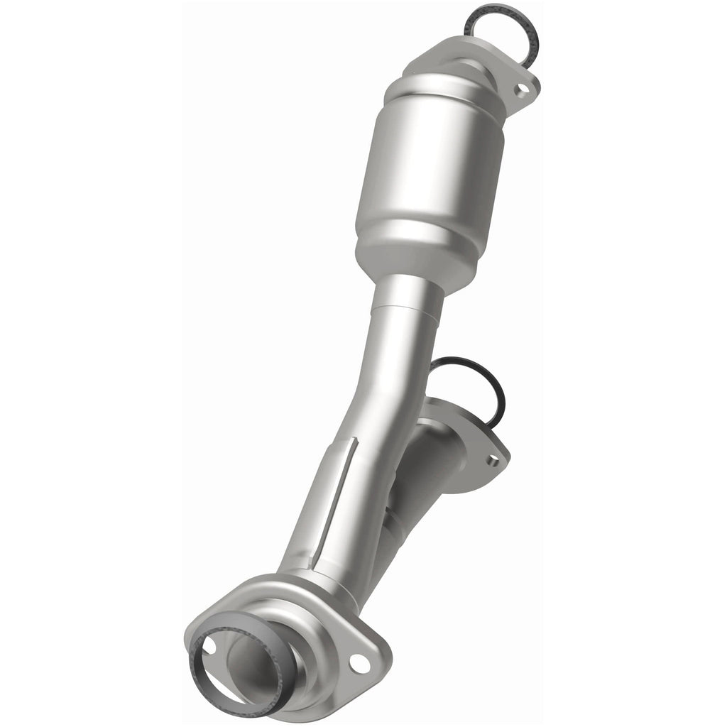MagnaFlow Exhaust Products 49507 OEM Grade Direct-Fit Catalytic Converter for Select Lexus RX300, Toyota Highlander