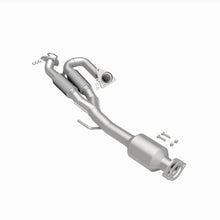 Load image into Gallery viewer, MagnaFlow Exhaust Products 6571234 California CARB Direct-Fit Catalytic Converter for Select Nissan Maxima
