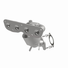 Load image into Gallery viewer, MagnaFlow Exhaust Products 22-081 OEM Grade Manifold Catalytic Converter for Select Hyundai Elantra, Hyundai Elantra Coupe, Hyundai Elantra GT, Kia Forte, Kia Forte Koup, Kia Soul