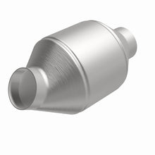 Load image into Gallery viewer, MagnaFlow Exhaust Products 51775 OEM Grade Universal Catalytic Converter for Select Audi Q7, Ford Five Hundred, Ford Freestyle, Mazda MX-5 Miata, Mercury Montego, Volkswagen Touareg