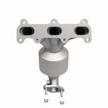 Load image into Gallery viewer, MagnaFlow Exhaust Products 51000 OEM Grade Manifold Catalytic Converter for Select Hyundai Santa Fe