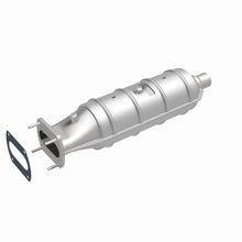 Load image into Gallery viewer, MagnaFlow Exhaust Products 55212 Standard Grade Direct-Fit Catalytic Converter for Select Ford E-250 Econoline, Ford E-250 Econoline Club Wagon, Ford E-350 Econoline, Ford E-350 Econoline Club Wagon, Ford Econoline Super Duty, Ford F-250, Ford F-250 HD,