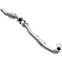 Load image into Gallery viewer, MagnaFlow Exhaust Products 51949 OEM Grade Direct-Fit Catalytic Converter for Select Chevrolet Silverado HD