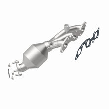 Load image into Gallery viewer, MagnaFlow Exhaust Products 447193 California CARB Manifold Catalytic Converter for Select Nissan Frontier