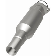 Load image into Gallery viewer, MagnaFlow Exhaust Products 5421024 California CARB Direct-Fit Catalytic Converter for Select Ford Five Hundred, Ford Freestyle, Mercury Montego