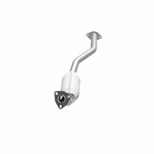 Load image into Gallery viewer, MagnaFlow Exhaust Products 447229 California CARB Direct-Fit Catalytic Converter for Select Nissan Frontier, Nissan Xterra