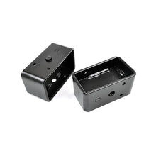 Load image into Gallery viewer, 3-Inch-Rear-Lift-Blocks-Does-Not-Fit-Models-WDual-Pin-Blocks-Rough-Country