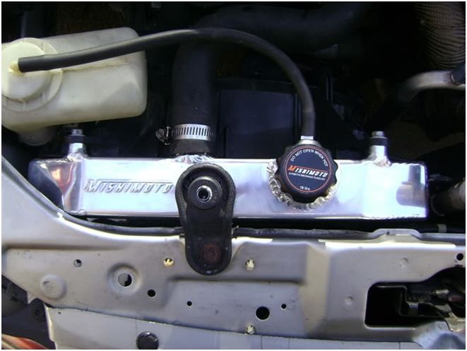 Mishimoto MMRAD-CIV-92 for Select Honda Civic, Honda Civic del Sol