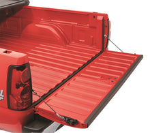 Load image into Gallery viewer, Lund 30002 Tailgate Seal