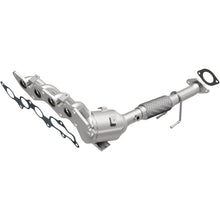 Load image into Gallery viewer, MagnaFlow Exhaust Products 5631165 California CARB Manifold Catalytic Converter for Select Ford Fusion, Lincoln MKZ