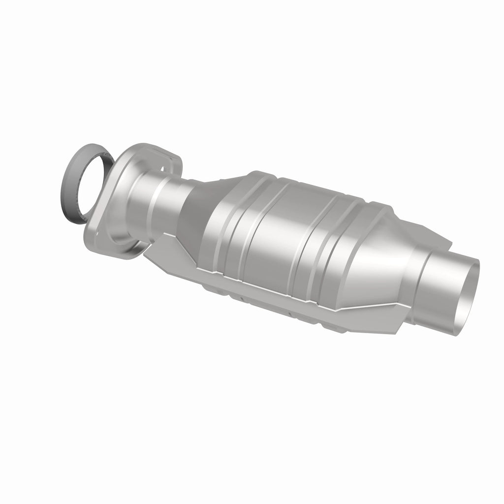MagnaFlow Exhaust Products 51318 OEM Grade Semi-Direct Fit Catalytic Converter for Select Lexus RX300, Toyota Highlander