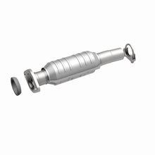 Load image into Gallery viewer, MagnaFlow Exhaust Products 24158 HM Grade Direct-Fit Catalytic Converter for Select Toyota Sienna