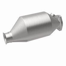 Load image into Gallery viewer, MagnaFlow Exhaust Products 3391449 California CARB Direct-Fit Catalytic Converter for Select Volkswagen Transporter