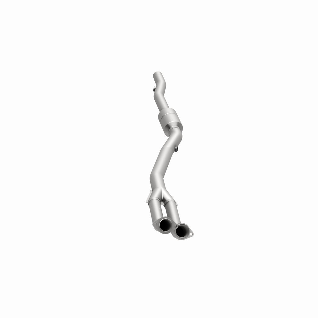 MagnaFlow Exhaust Products 4481687 California CARB Direct-Fit Catalytic Converter for Select BMW 840Ci