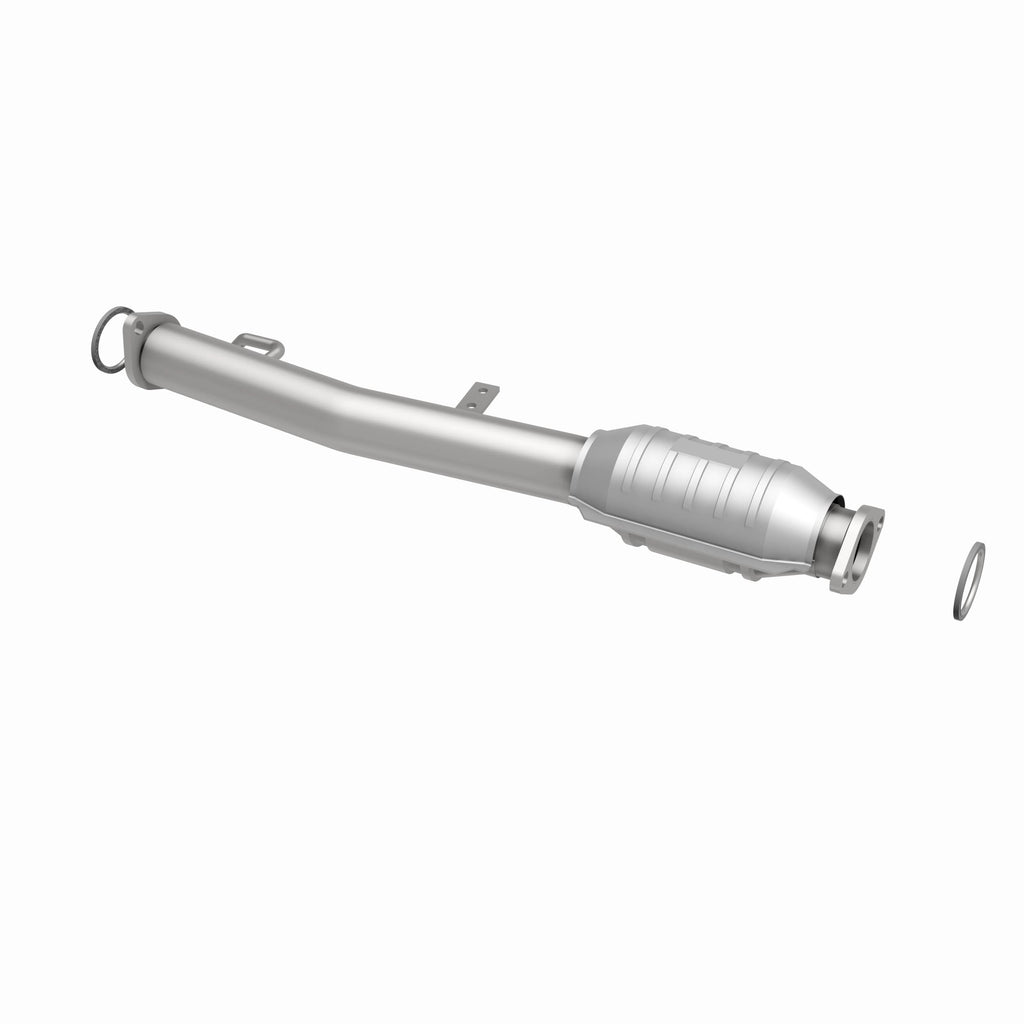 MagnaFlow Exhaust Products 93134 HM Grade Direct-Fit Catalytic Converter for Select Toyota RAV4