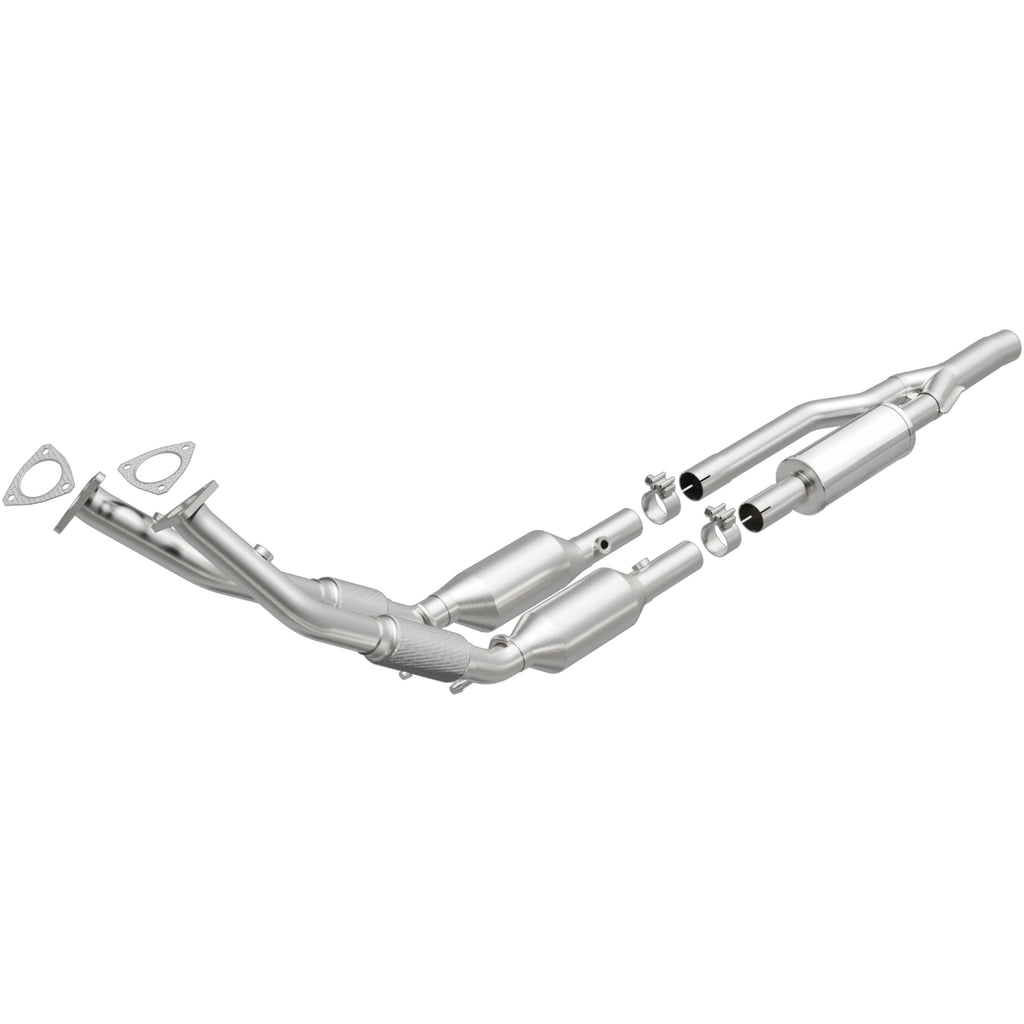 MagnaFlow Exhaust Products 5461716 California CARB Direct-Fit Catalytic Converter for Select Audi TT Quattro