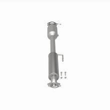 Load image into Gallery viewer, MagnaFlow Exhaust Products 5571820 California CARB Direct-Fit Catalytic Converter for Select Hyundai Sonata