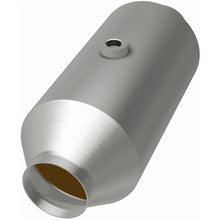 Load image into Gallery viewer, MagnaFlow Exhaust Products 51366 OEM Grade Universal Catalytic Converter for Select Cadillac Escalade, Cadillac Escalade ESV, Chevrolet Silverado 1500, Chevrolet Silverado LTD, Chevrolet Suburban, Chevrolet Tahoe, Ford E-250, Ford E-350 Super Duty, Ford