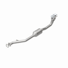 Load image into Gallery viewer, MagnaFlow Exhaust Products 52203 OEM Grade Manifold Catalytic Converter for Select Subaru Legacy, Subaru Outback, Subaru Tribeca