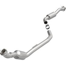 Load image into Gallery viewer, MagnaFlow Exhaust Products 551639 California CARB Direct-Fit Catalytic Converter for Select Mercedes-Benz E350