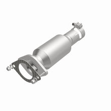 Load image into Gallery viewer, MagnaFlow Exhaust Products 5592221 California CARB Direct-Fit Catalytic Converter for Select Cadillac SRX, Saab 9-4X